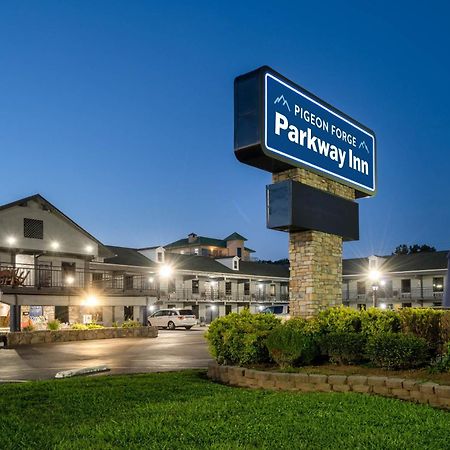 Pigeon Forge Parkway Inn Экстерьер фото