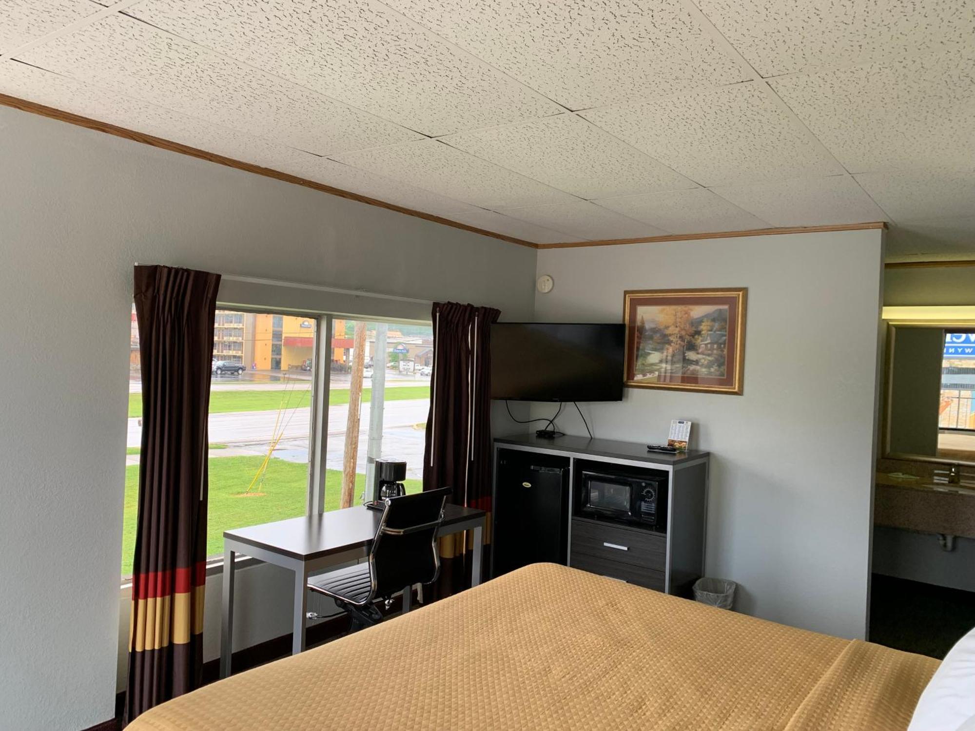 Pigeon Forge Parkway Inn Экстерьер фото